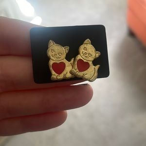 Cat earring studs